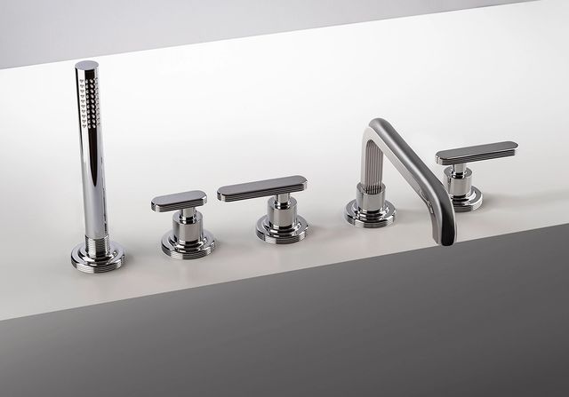 Deck-mounted bath mixer set