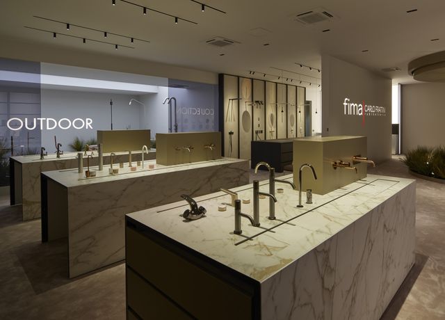 FIMA kitchen & outdoor tap display